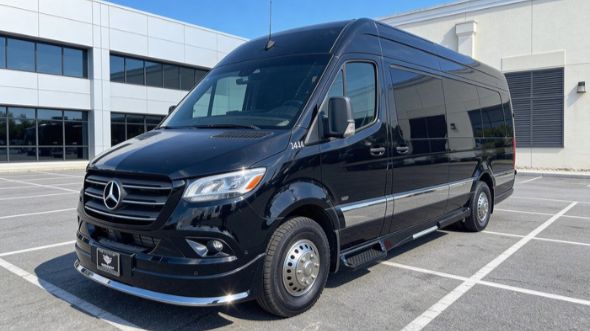 10 passenger sprinter van dayton