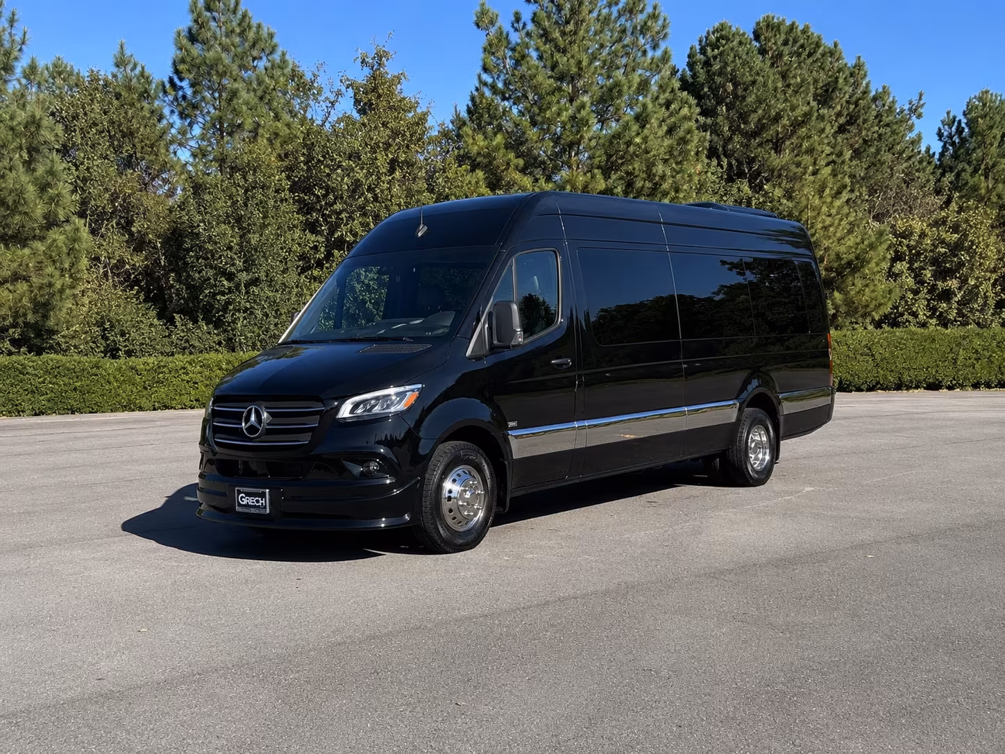 dayton 15 passenger sprinter van